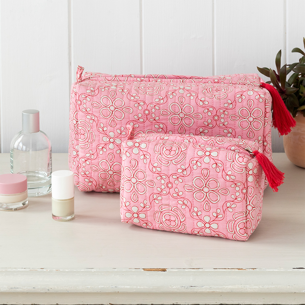 Quilted makeup bag Anushka Rex London