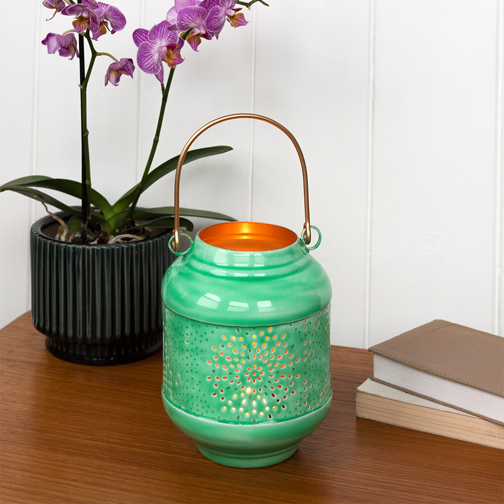 Enamel tealight lantern - Green | ﻿Rex London