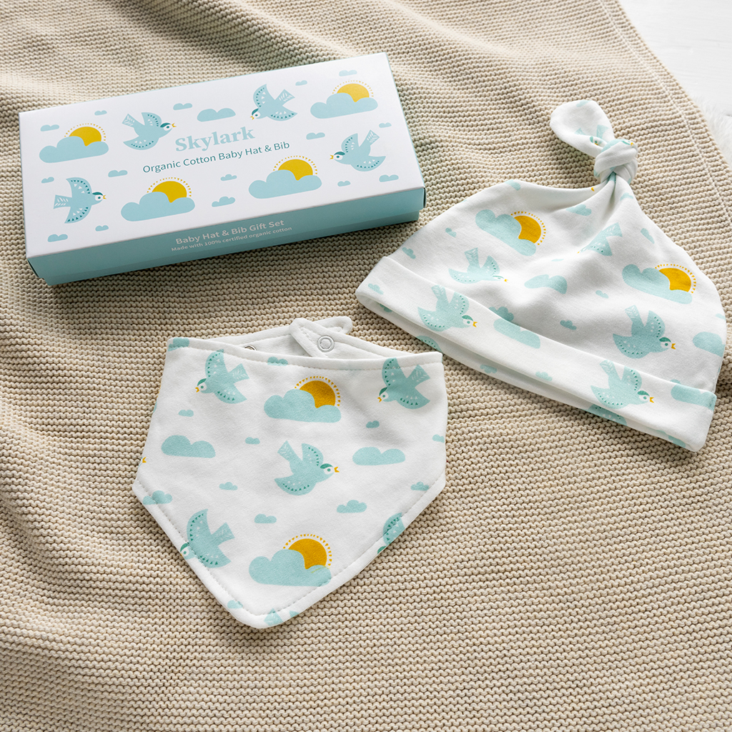 Organic cotton babies hat and bib gift set - Skylark | Rex London