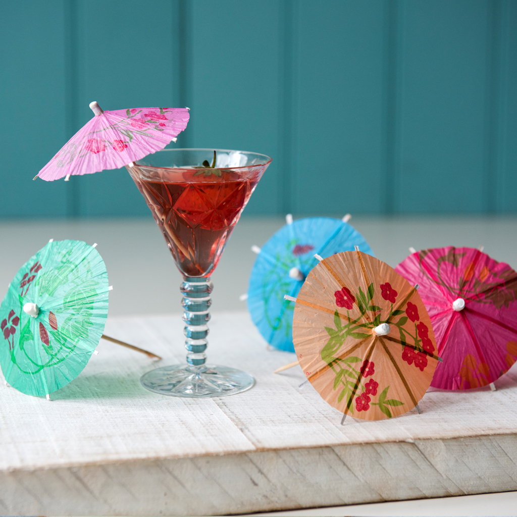 ﻿Pack Of 24 Assorted Cocktail Umbrellas ﻿Rex London