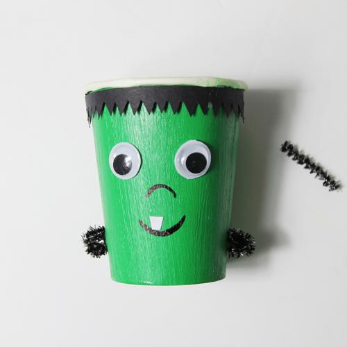 Halloween monster cups - step 6 Halloween monster cups - step 6