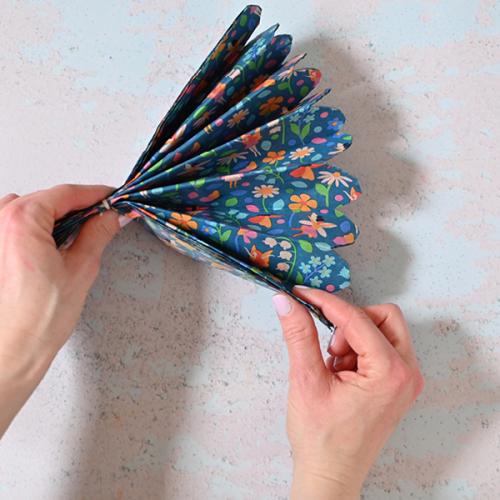 Tissue paper pom-pom tutorial