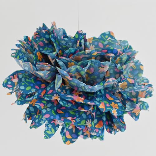 Tissue paper pom-pom tutorial Tissue paper pom-pom tutorial