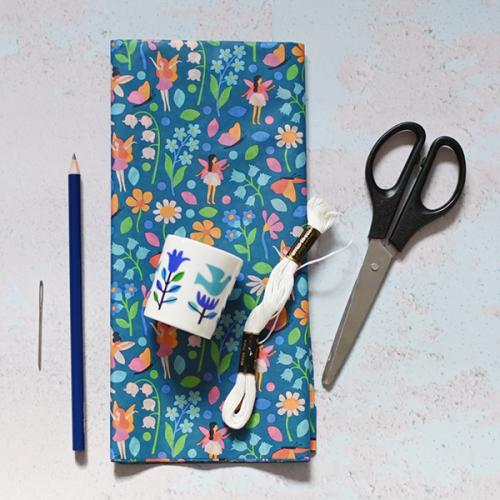 Tissue paper pom-pom tools Tissue paper pom-pom tools