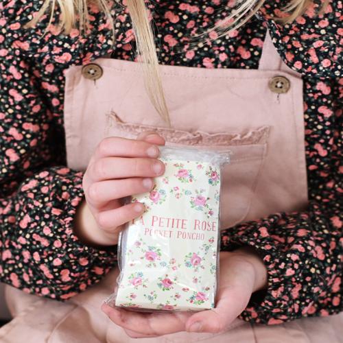 La Petite Rose poncho La Petite Rose poncho