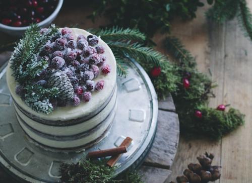Cranberry and cream cheese cake