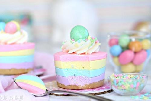 Easter no bake mini cheesecakes