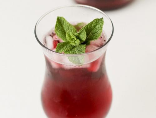 red-lychee-and-lime-cooler