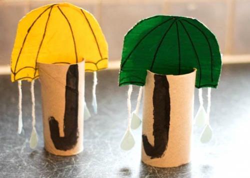 paper-umbrellas-toilet-rolls