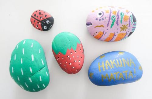 painted-rocks-with-different-patterns