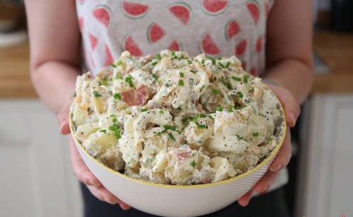 homemade-potato-salad-in-bowl homemade-potato-salad