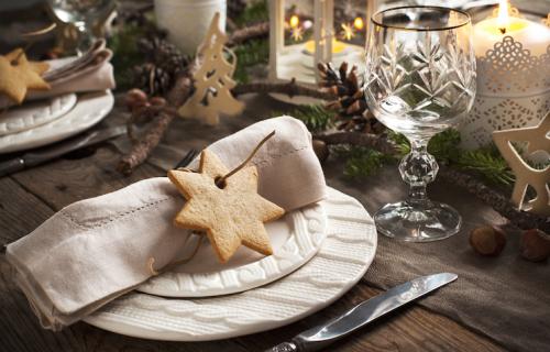 rustic Christmas table