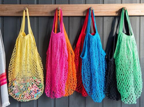 string shopping bags