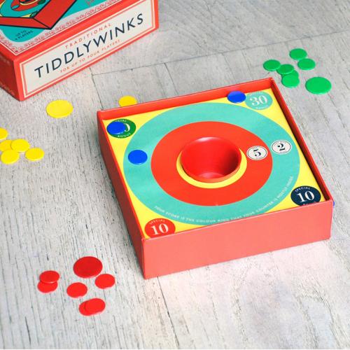 Traditional tiddly winks game