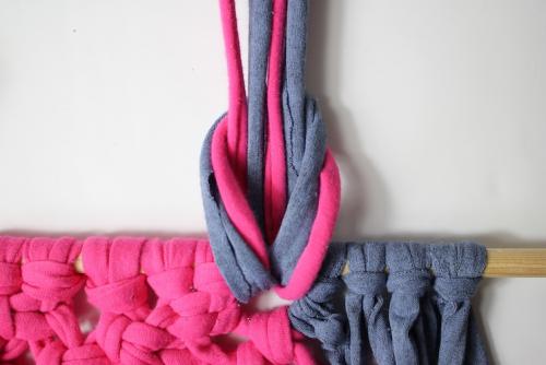 Luggage knot