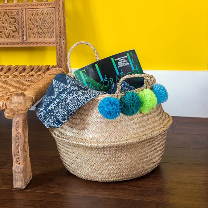 Pom pom belly basket