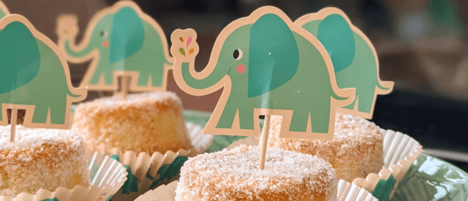 Jam doughnut cupcakes Jam doughnut cupcakes