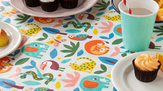 Wild wonders paper table cloth