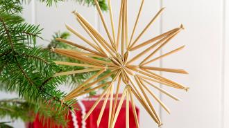 Straw star decoration (15cm)