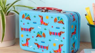 Tin case - Sausage Dog