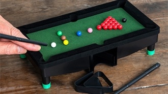  Mini tabletop snooker game set