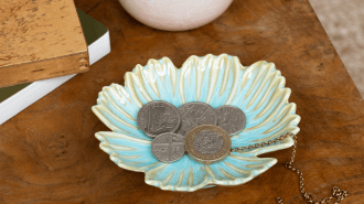 Trinket tray with change in it