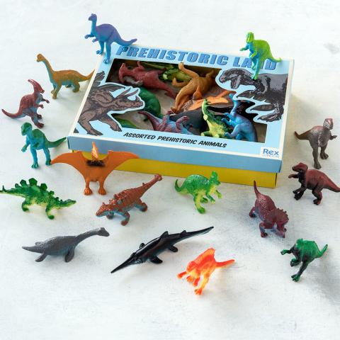 Prehistoric Land Assorted Dinosaurs 