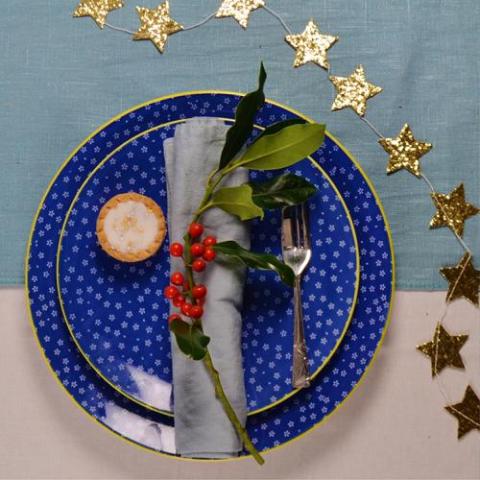 festive-place-settings