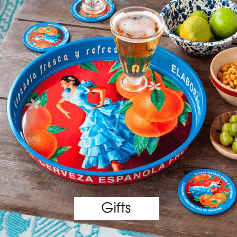 Serving tray with beer
