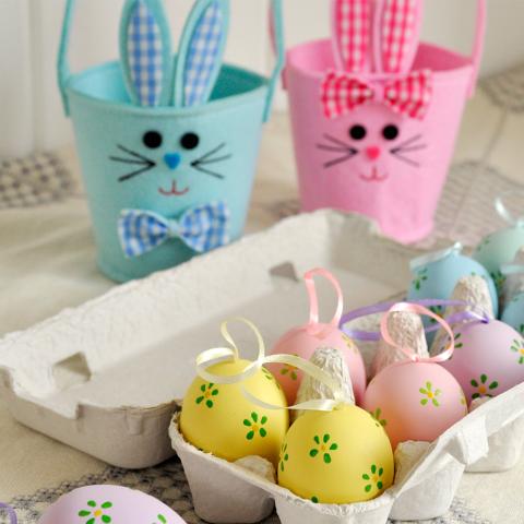 Eggs and baskets