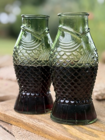 Fish carafes 