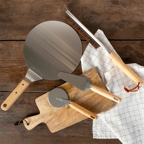 4 piece pizza kit