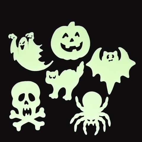 Glow in the dark spooky pack
