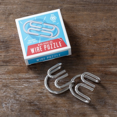 Wire puzzle