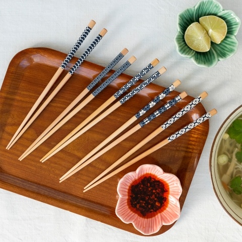 Wagara patterned chopsticks