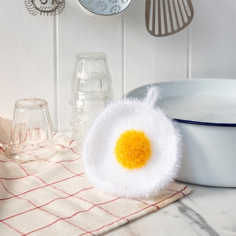 Fried egg shaped dish scrubber