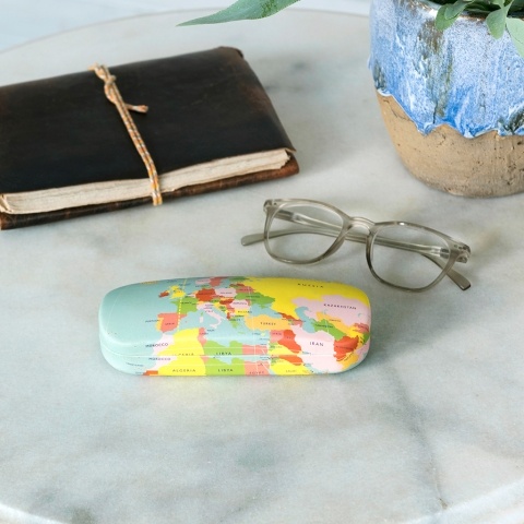 World map glasses case and cleaning cloth
