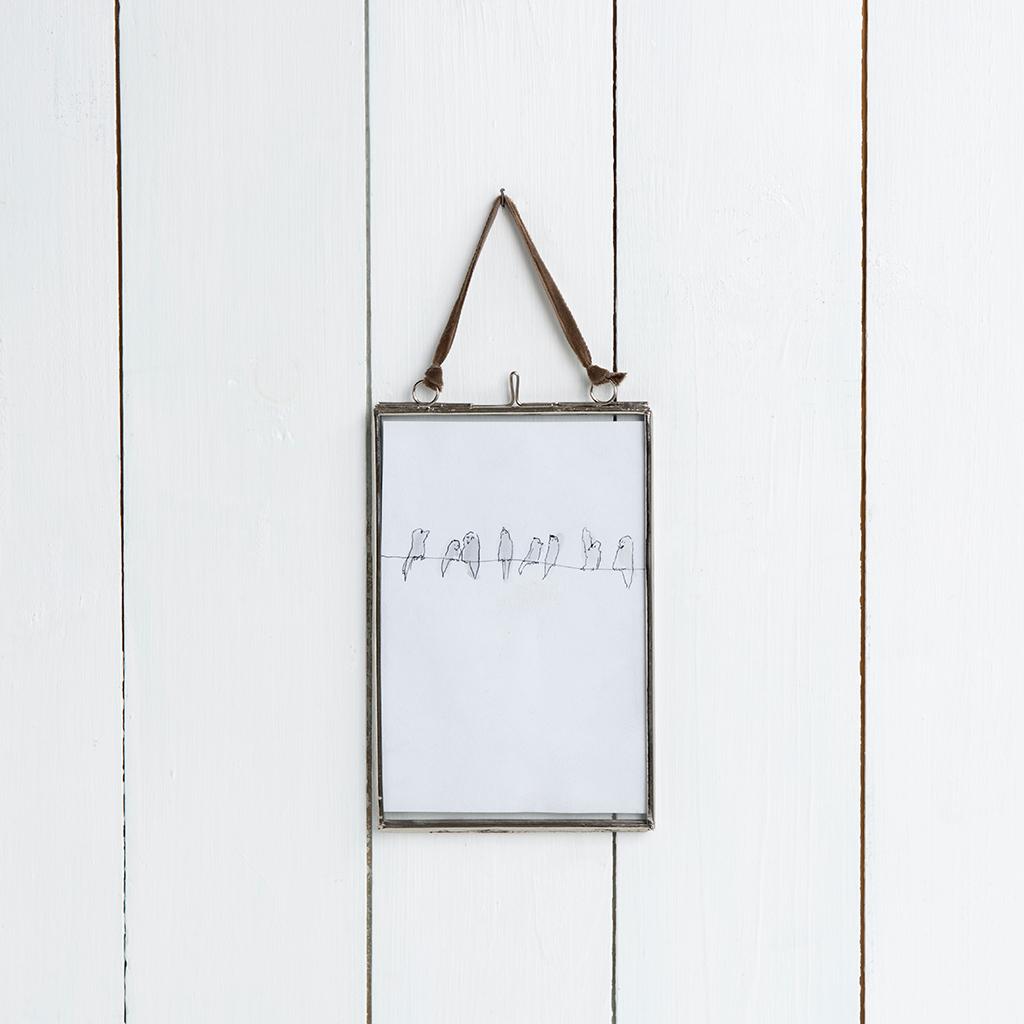 Glass Hanging Frame In Silver 15x10cm ﻿Rex London