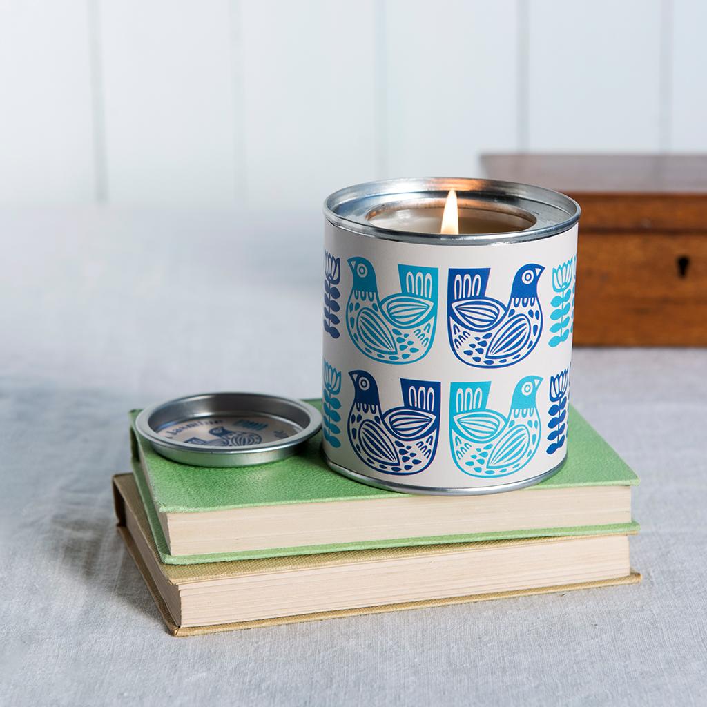 ﻿Folk Birds Scented Candle ﻿Rex London