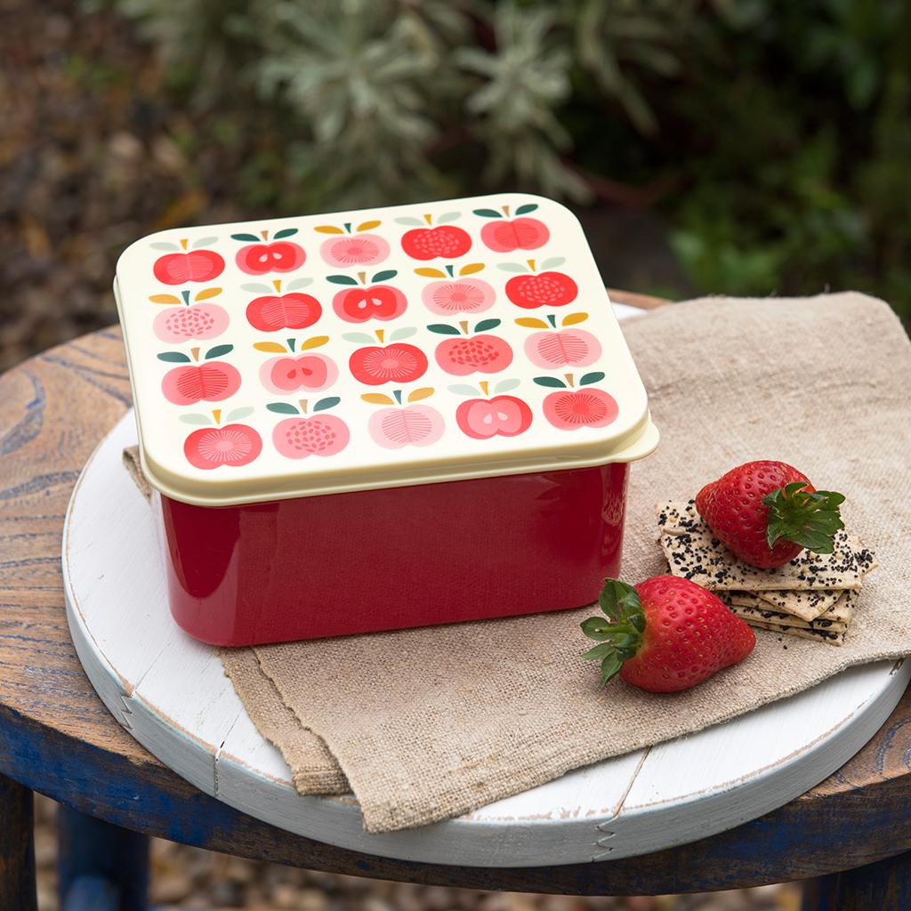 Vintage Apple Lunch Box ﻿Rex London