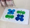 Tufted cotton bath mat - Blue flowers