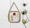 Rounded hanging brass frame 10x10cm