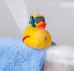 Bath toy - Duck with snorkel (yellow)