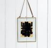 Hanging Brass Frame 15x20cm