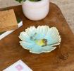 Trinket dish shaped like a flower 