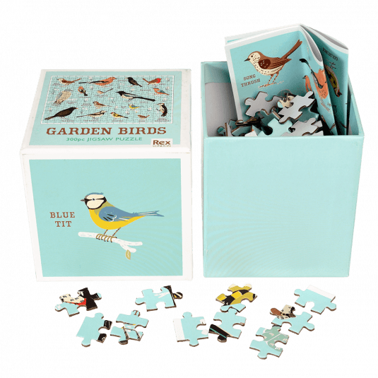 Garden Birds puzzle pieces and guide sheet in box