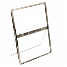 Standing Brass Frame In Silver 18x13cm