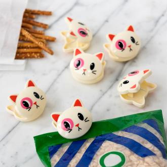 Six cat-shaped bag clips 