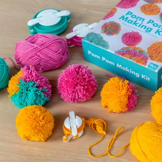 Make your own pom pom kit