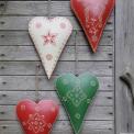 Medium Green Clover Rustic Heart